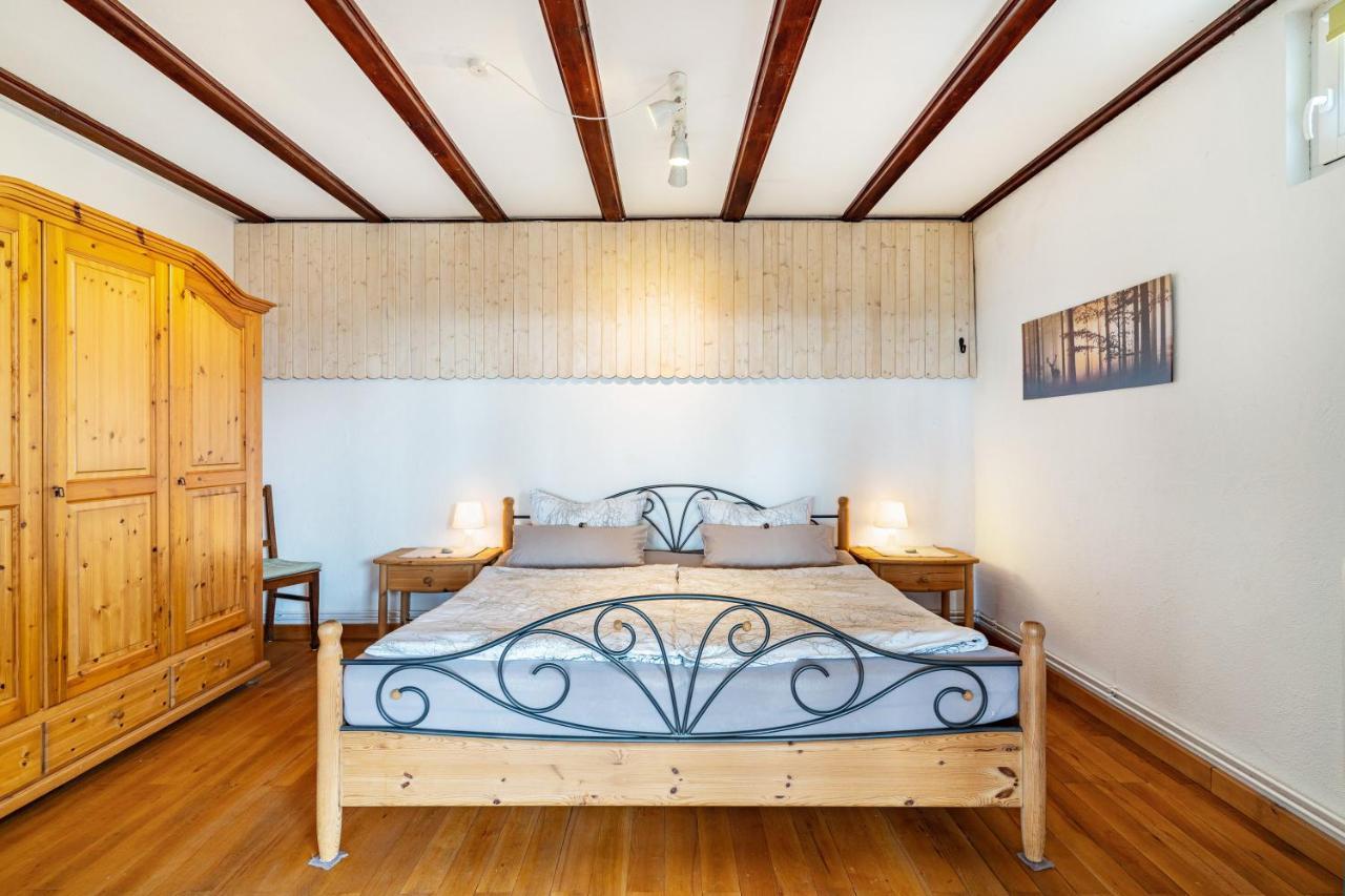 Augensteins Burgzimmer 실바크 외부 사진